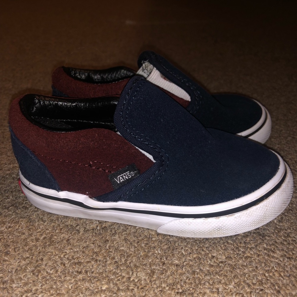 Navy blue & red toddler vans